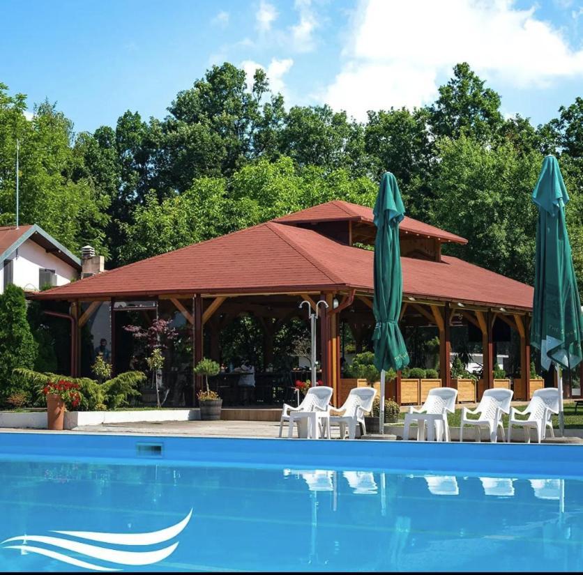 Kosmajski Izvor Sopot Bagian luar foto