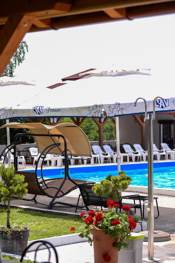Kosmajski Izvor Sopot Bagian luar foto